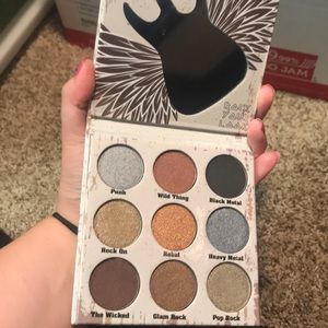 Glam Metals eyeshadow palette